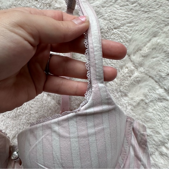 Victoria's Secret | Body By Victoria Pink & Cream Striped Lined Demi | Size 36B - Picture 4 of 10